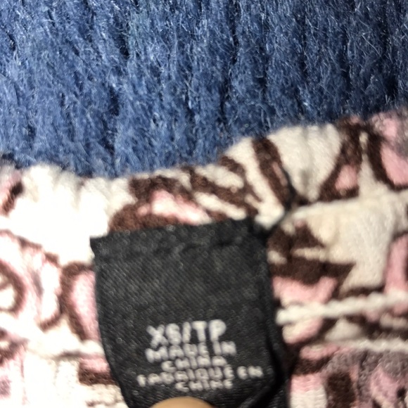 strapless dress with smocked top and open back - Picture 3 of 4